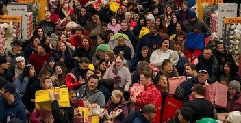 Comic Book Conventions: Your Guide to Maximize Fun and Deals - Cover Image
