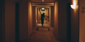 Haunted Hotels See Record Bookings as Guests Seek Paranormal Thrills - Cover Image